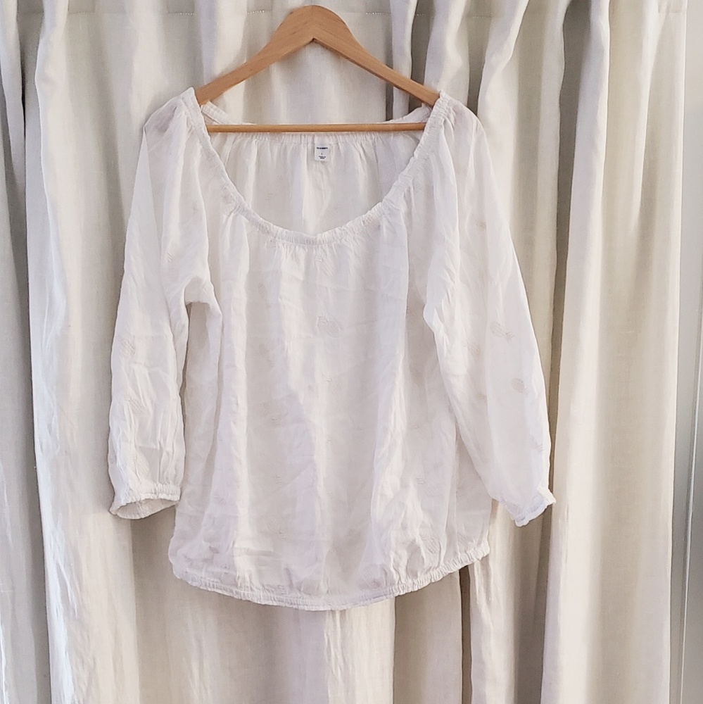 Old Navy white blouse